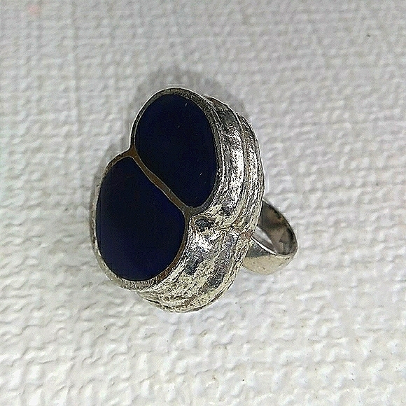 RARE HATTIE CARNEGIE Abstract Blue Inlay Adj. Ring - Picture 12 of 16